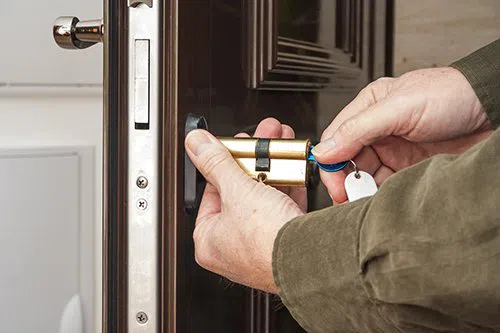 Springboro OH Locksmiths Store Springboro, OH 937-608-9446 Springboro OH Locksmiths Store Springboro, OH 937-608-9446 - emergency-unlock